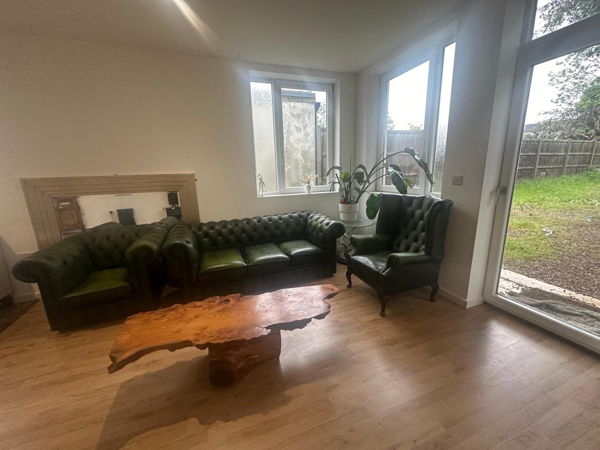 North London Spacious: 7-Bedroom Group Retreat with Gym Exterior photo